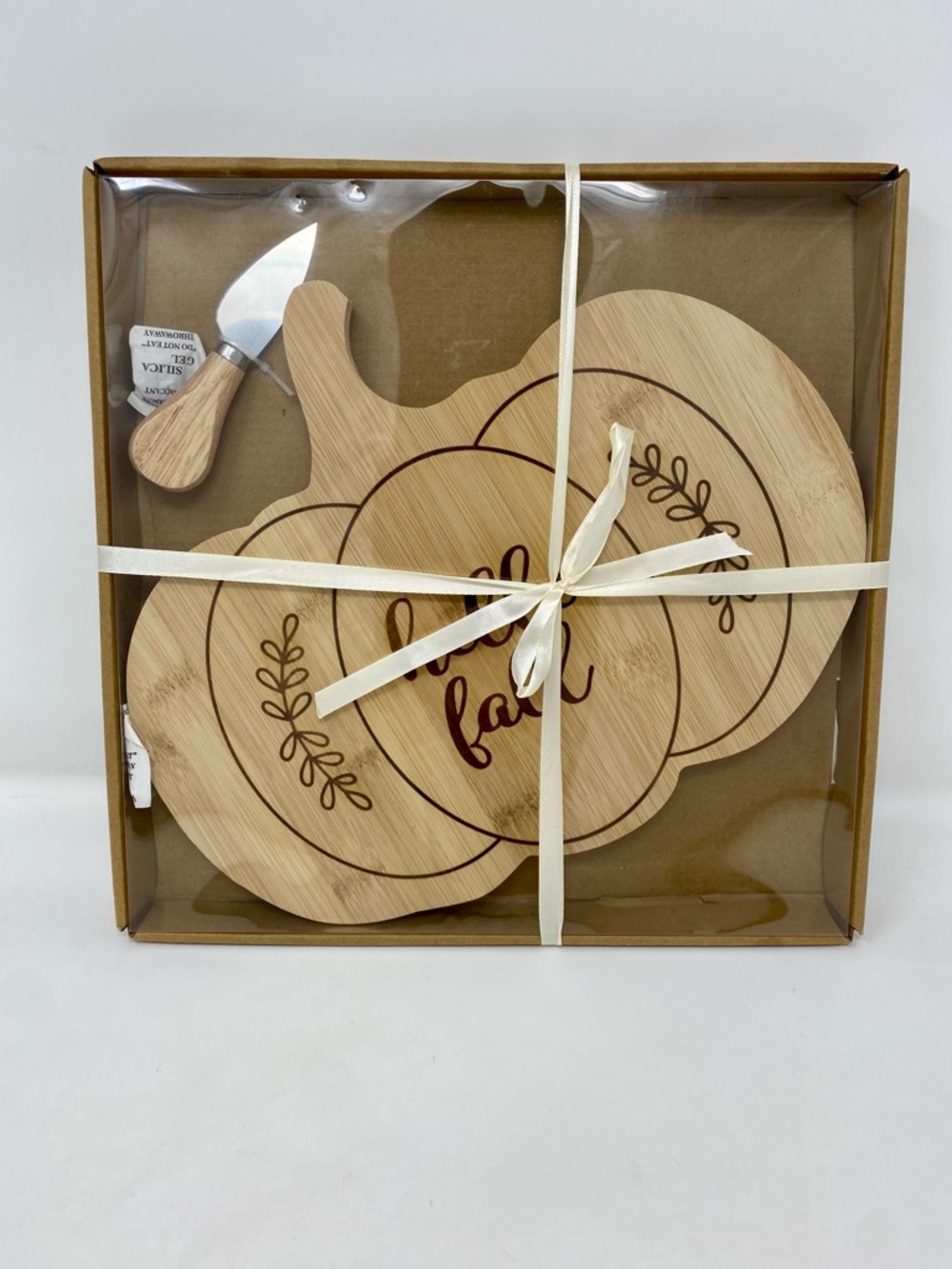 NEW - Hello Fall Pumpkin Cheese Board Set